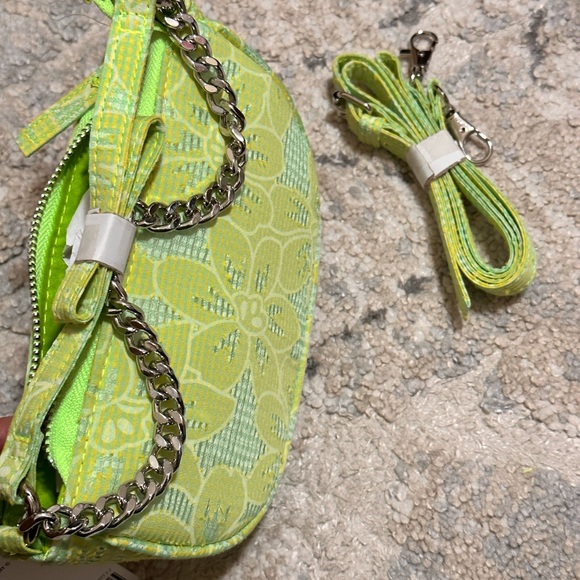 Urban Outfitters Baby Baguette Purse💚💚✨ - Picture 3 of 7